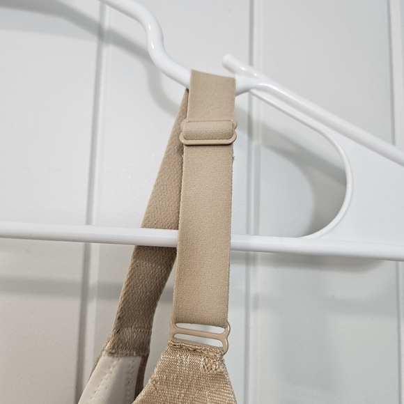 Lane Bryant Cacique Tan Floral Lace Overlay Bra Size 42F - Picture 6 of 6